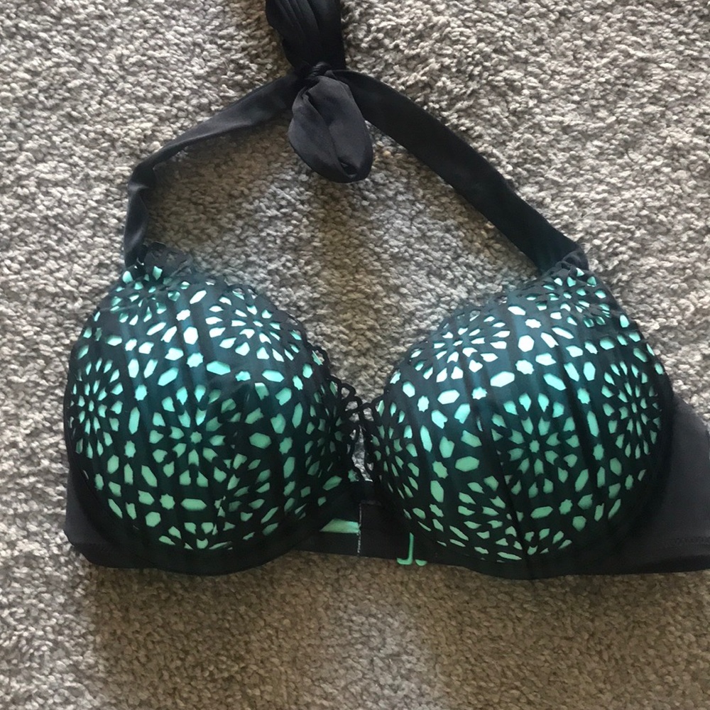Bikini top